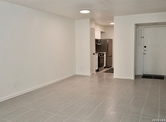 4th image of 1819 Babcock Rd #110-A
