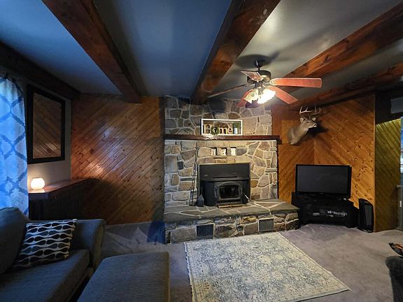 2nd image of 410 Ridge St