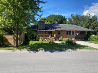 74 McMichael St, Kingston, ON K7M1N2
