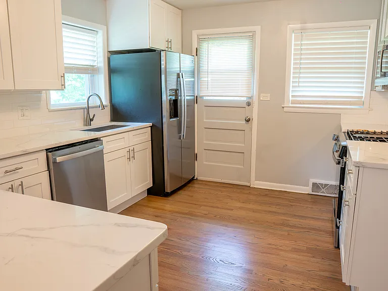 9733 Karlov Ave — Photo 8