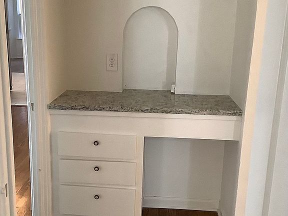 Hall desk