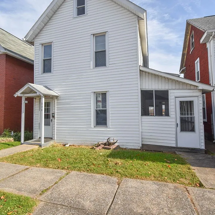 330 S Fairview St