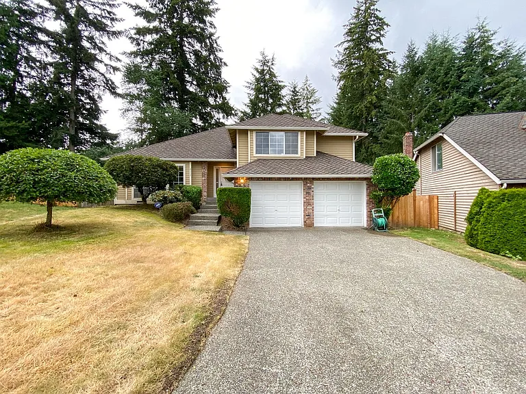 4113 238th Ct SE — Photo 2