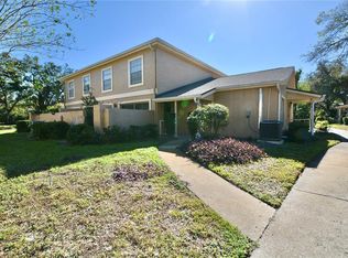 11822 Raintree Dr, Temple Terrace, FL 33617