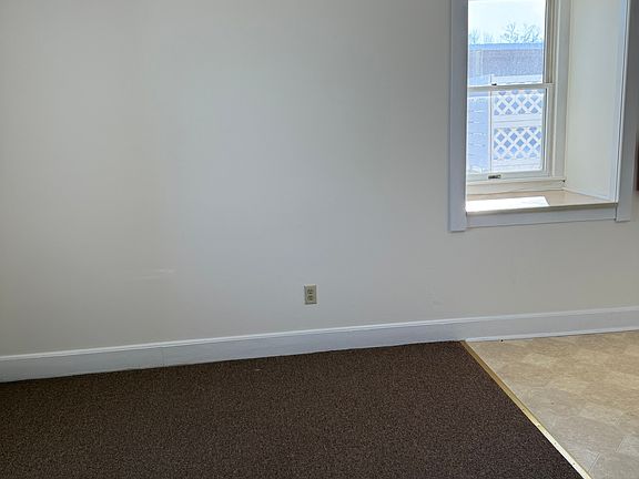 3rd image of 3 E Market St #1