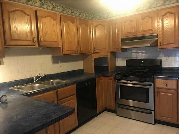 4th image of 1310 Navajo Ln