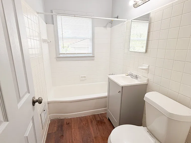 20400 Monica St — Photo 7