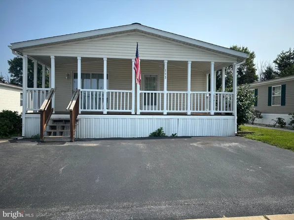 143 Tulip Cir, Ephrata, PA 17522
