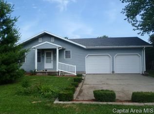 101 Neptune Villa, Springfield, IL 62703