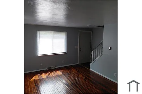 50 Poplar St Photo 1