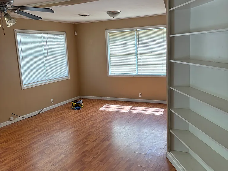 1119 Southland Park Dr — Photo 5