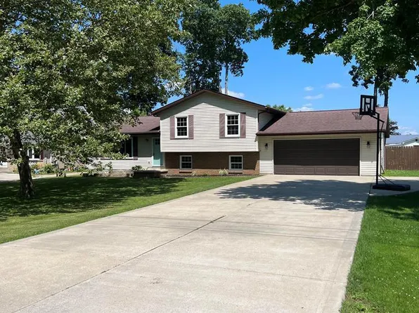 1186 Mayfair Dr, Mansfield, OH 44905