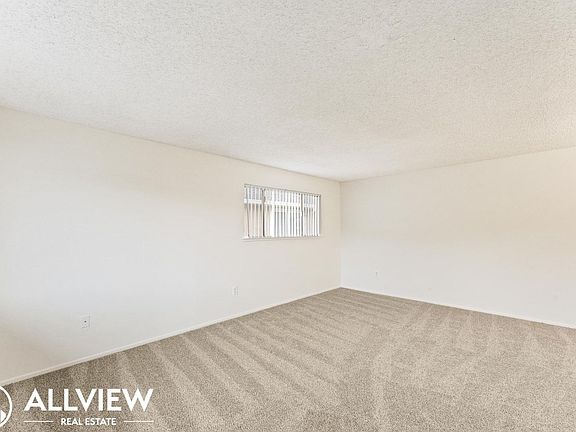 4th image of 32128 Paseo Carolina
