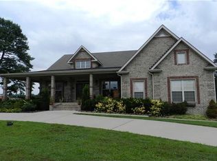 277 Cal Durham Rd, Bethpage, TN 37022