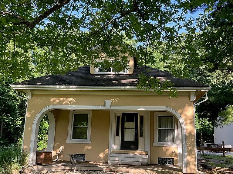 1243 Beaver Valley Rd — Photo 1