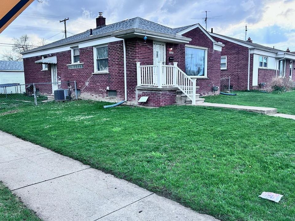 1st image of 20320 Gaukler St