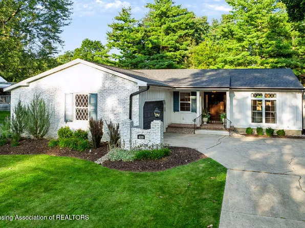 4210 Naubinway Rd, Okemos, MI 48864