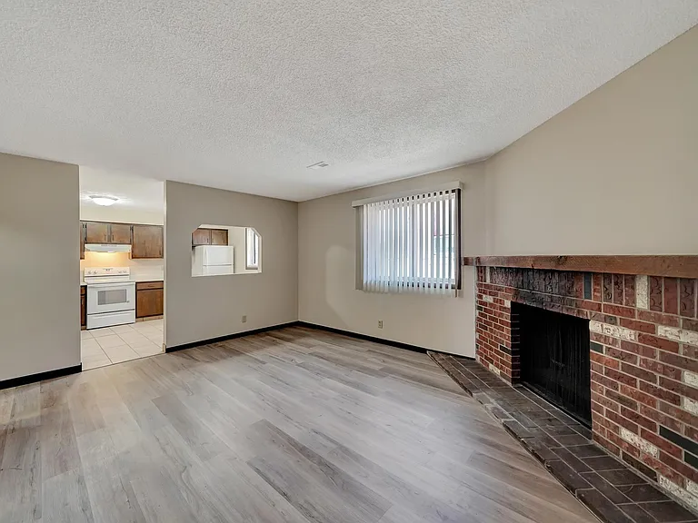 3516 Huntington Ave — Photo 6