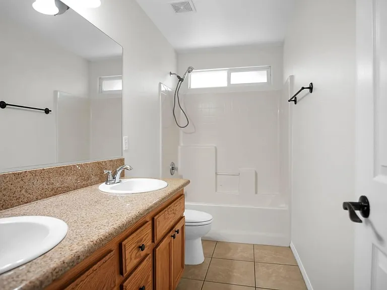 16475 Vine St #A — Photo 20