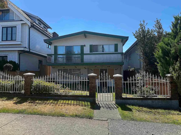 3126 E 20th Ave, Vancouver, BC V5M 2V5