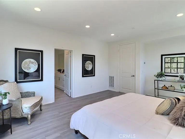 1801 Marquez Way — Photo 26