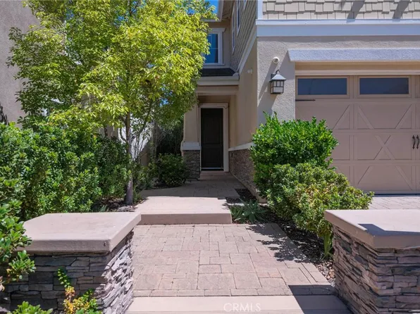 10 Willow Way, Lake Forest, CA 92630