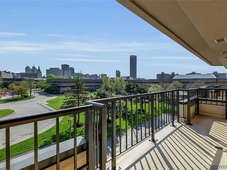 40 Waterfront Cir #306 — Photo 17