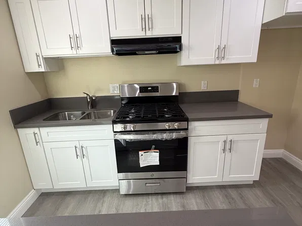 37351 51st St E #B, Palmdale, CA 93552