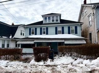 606 Walnut St, Freeland, PA 18224