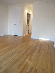 Rented by Metropolis Real Estate of Manhattan