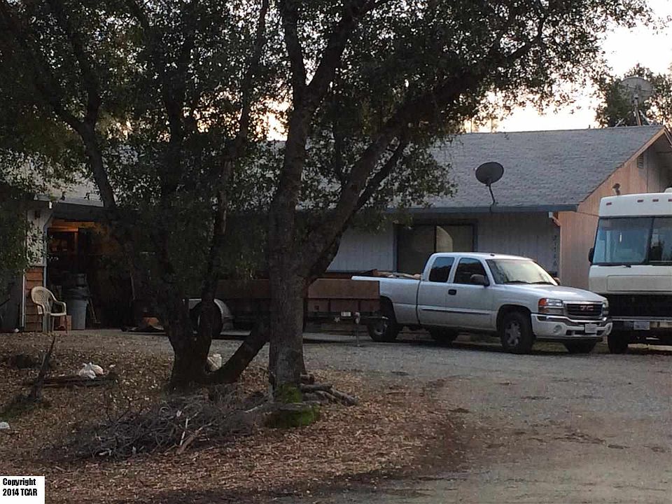 1st image of 21742-21748 El Oso Way