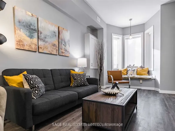 247 Lisgar St, Toronto, ON M6J 3G8