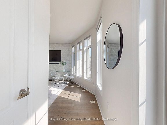 2nd image of 89 Armdale Rd #27