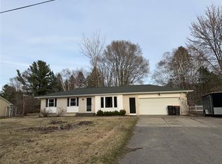 11658 8th Ave NW, Grand Rapids, MI 49534
