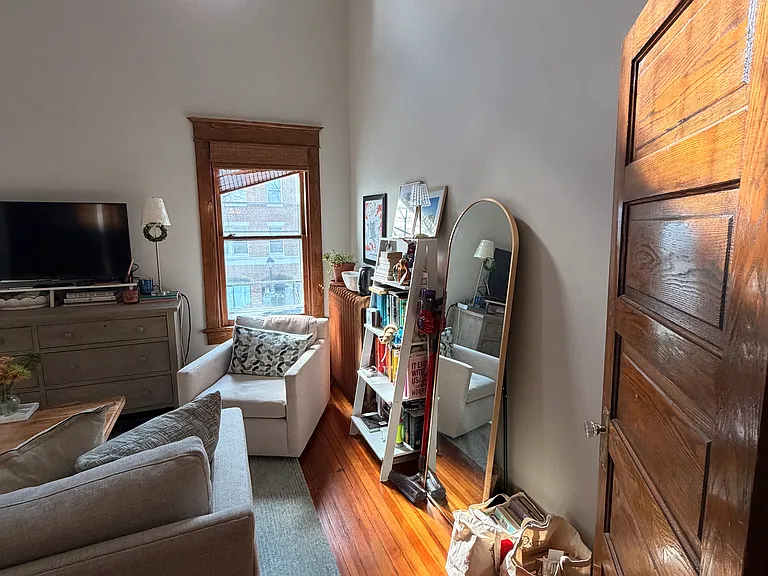1407 King St #3 — Photo 19