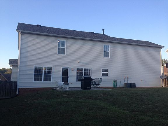 4th image of 2316 Autumn Knoll Dr
