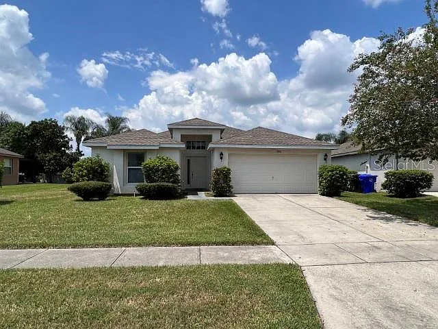 2916 White Cedar Cir