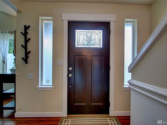 3rd image of 19324 95th Ave NW