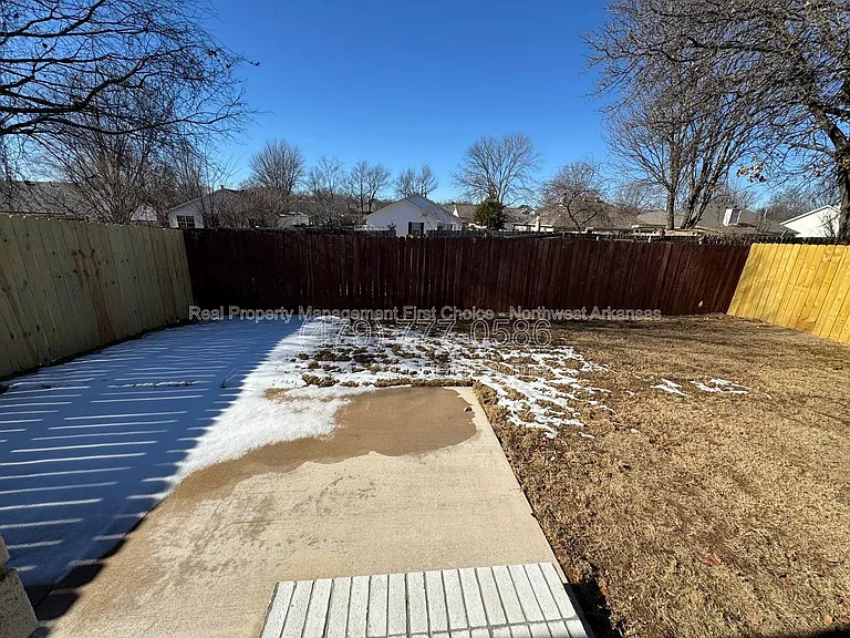 720 Sun Meadow Dr — Photo 30