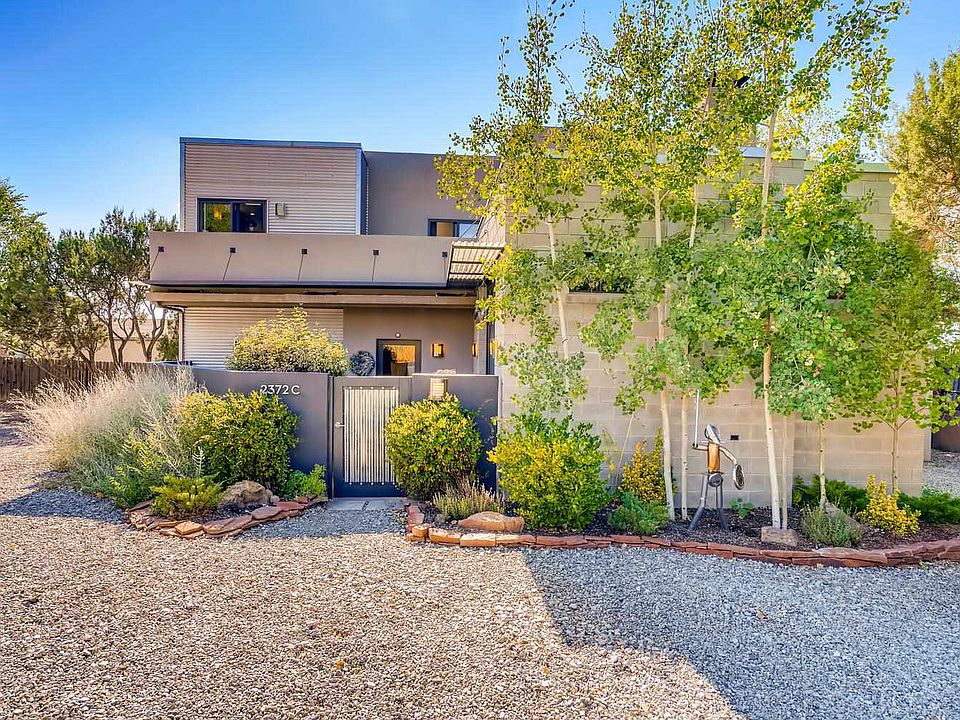 1st image of 2372C Camino Hualapai