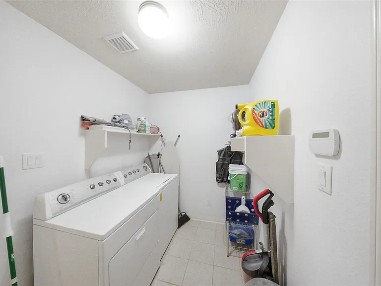 13335 Gardnerville St — Photo 17