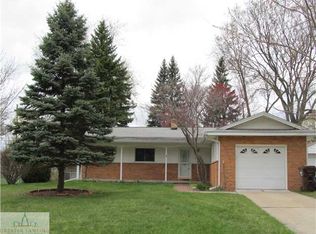 1618 Peggy Pl, Lansing, MI 48910