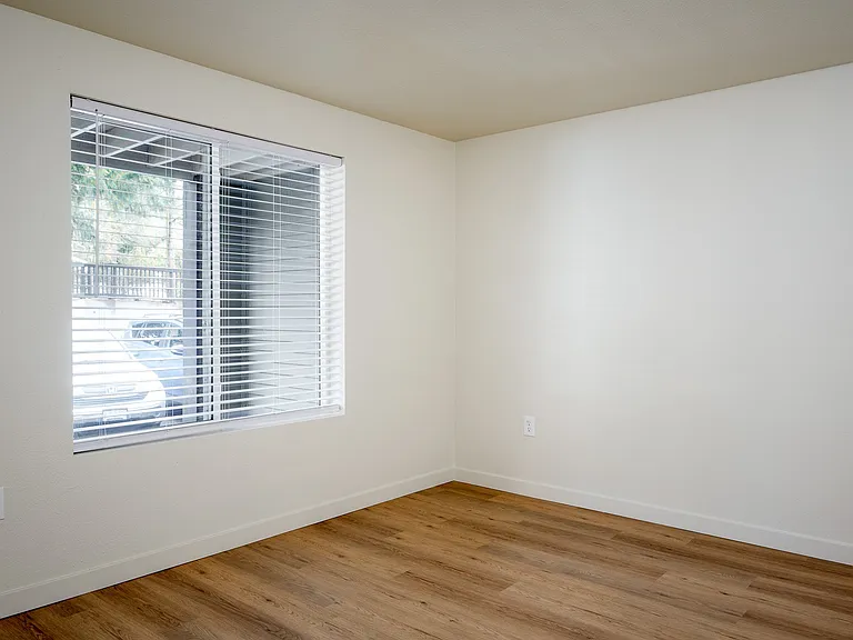 Glen Ridge | Interior