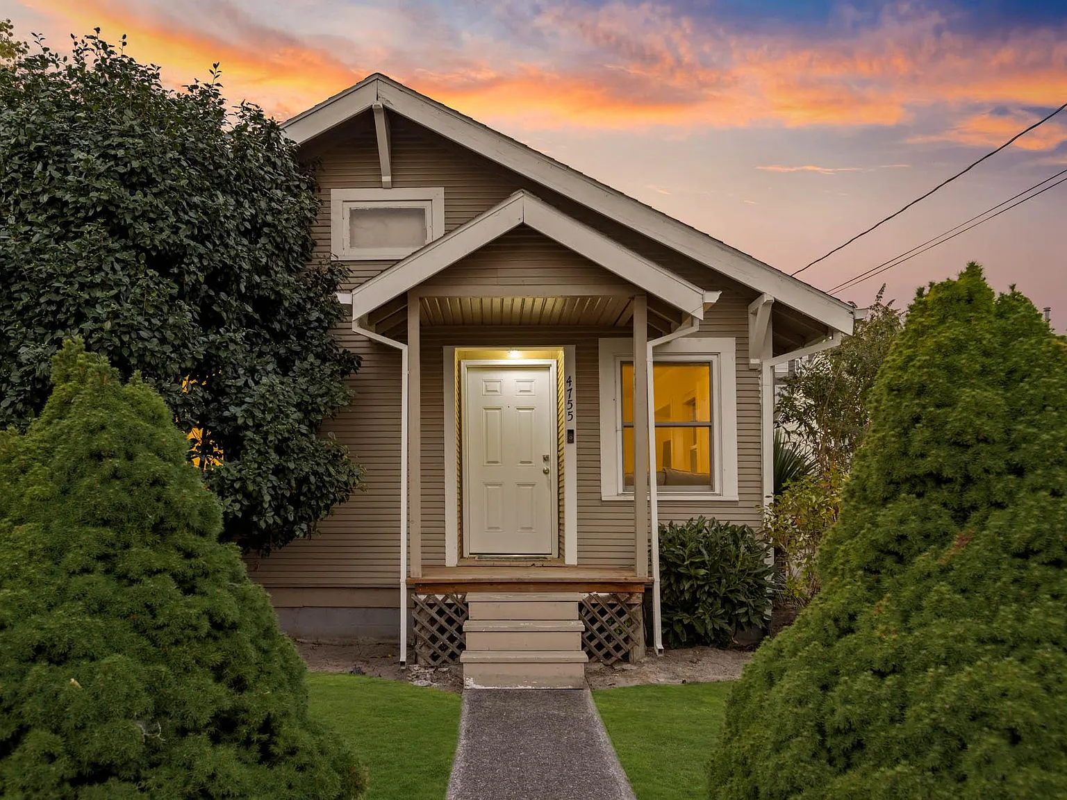 4755 SW Pacific Ave — Photo 1