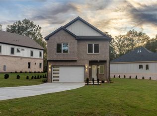 270 Honeysuckle Ave, Lawrenceville, GA 30046