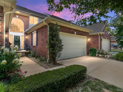 2156 Austin Dr, Shelby Township, MI, 48316
