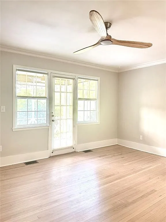 2 bed, 1.0 bath, 1000 sqft, $1,995 — Photo 4