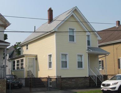 76 Bay St, New Bedford, MA, 02740