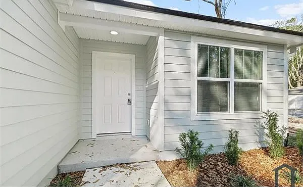 3 bed, 1253 sqft, $1,850 — Photo 4
