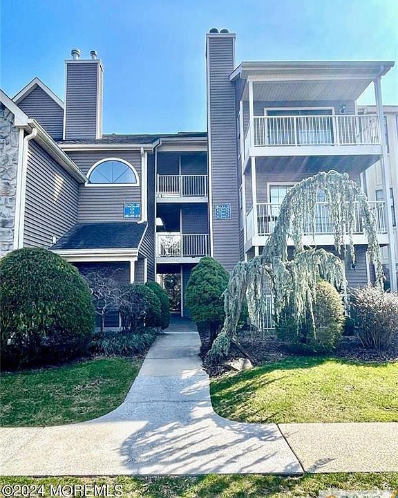 1st image of 419 Meade Ct